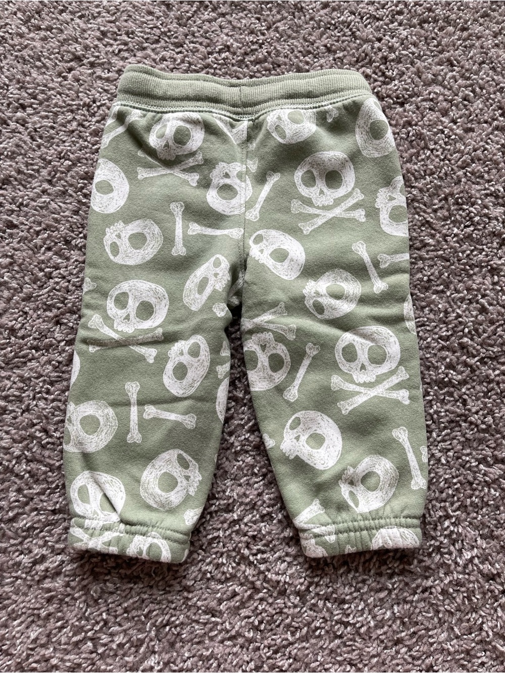 💥Mix &Match -5 for $25💥 NWOT Baby Olive Green Skull Print Jogger Pants - Picture 3 of 4